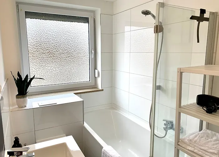 Modern 2-bedroom Near Messe 2-4 Guests 奥格斯堡